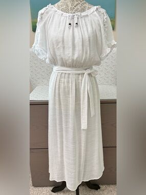 Women's Joie De Vivre White Dress Scoop Neck Skirt is Sheer Lightweight Midi L